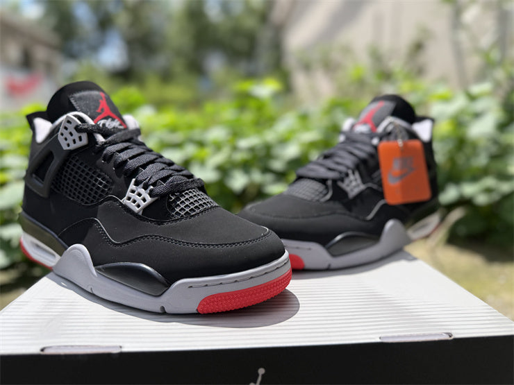 Air Jordan 4 Retro OG Bred / Black Cement – Baskets Montantes Mythiques
