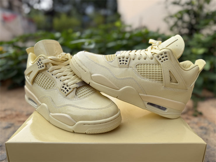 Air Jordan 4 Retro Tan Canvas – Baskets Montantes Monochrome Beige