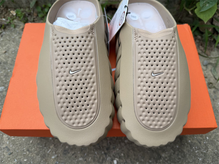 Claquettes Nike x NOCTA Alien Mule – Mules Beige / Sable Streetwear