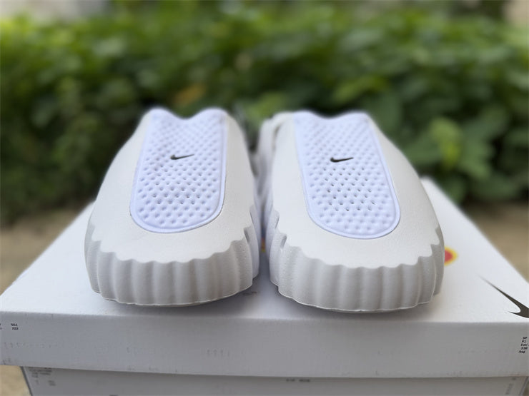 Claquettes Nike x NOCTA Alien Mule – Mules Gris Clair & Blanc Streetwear