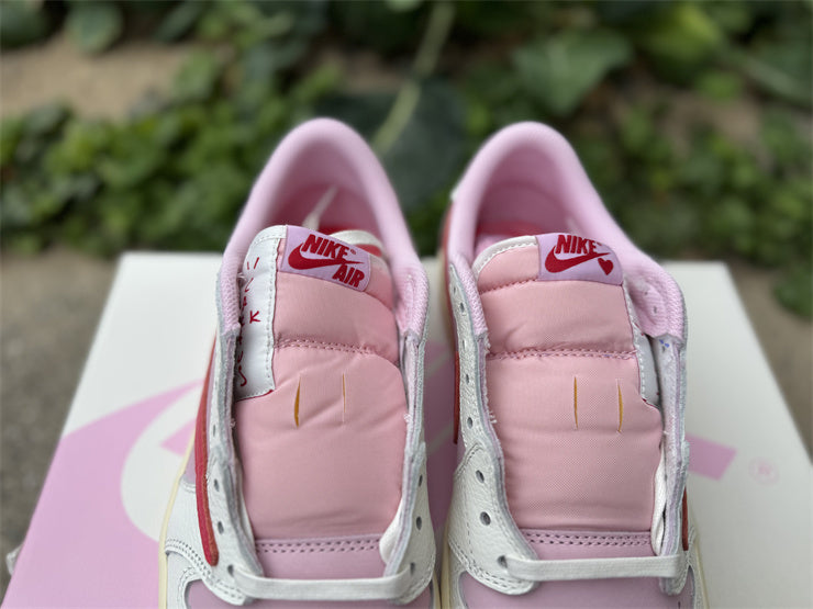 Air Jordan 1 Low x Travis Scott Pink – Baskets Low Streetwear Collection